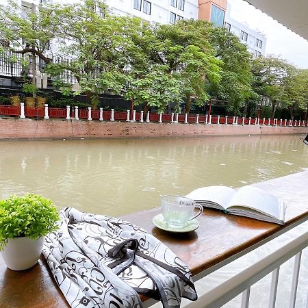 Lively And Cozy Canal House ,Entire House Bangkok Extérieur photo