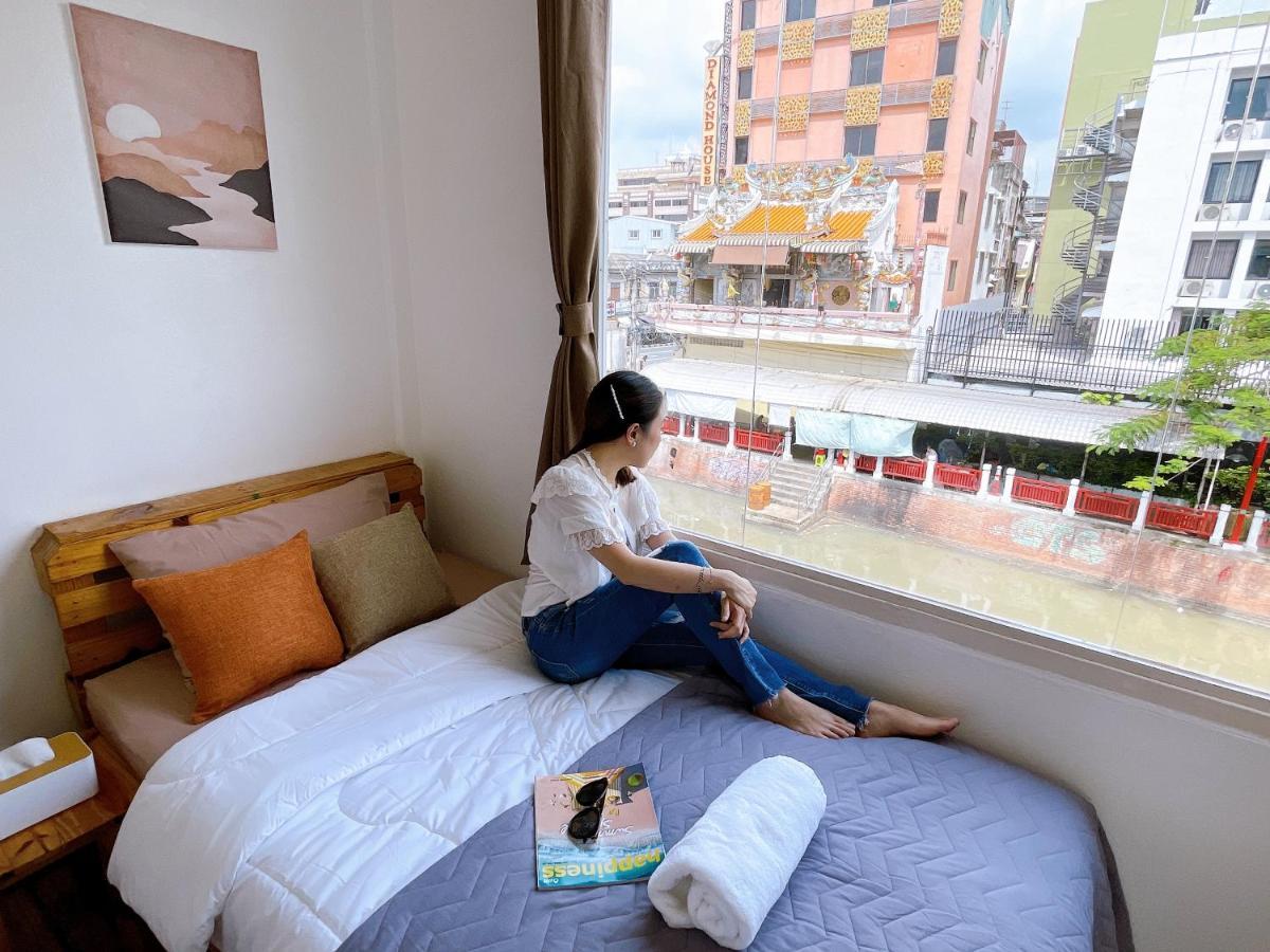 Lively And Cozy Canal House ,Entire House Bangkok Extérieur photo