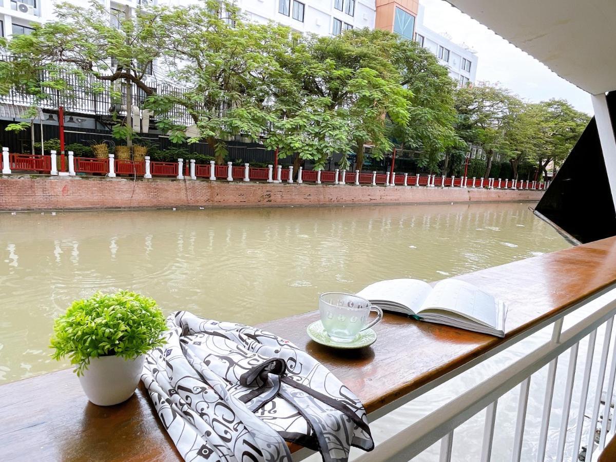 Lively And Cozy Canal House ,Entire House Bangkok Extérieur photo