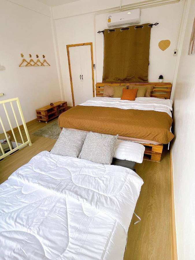 Lively And Cozy Canal House ,Entire House Bangkok Extérieur photo
